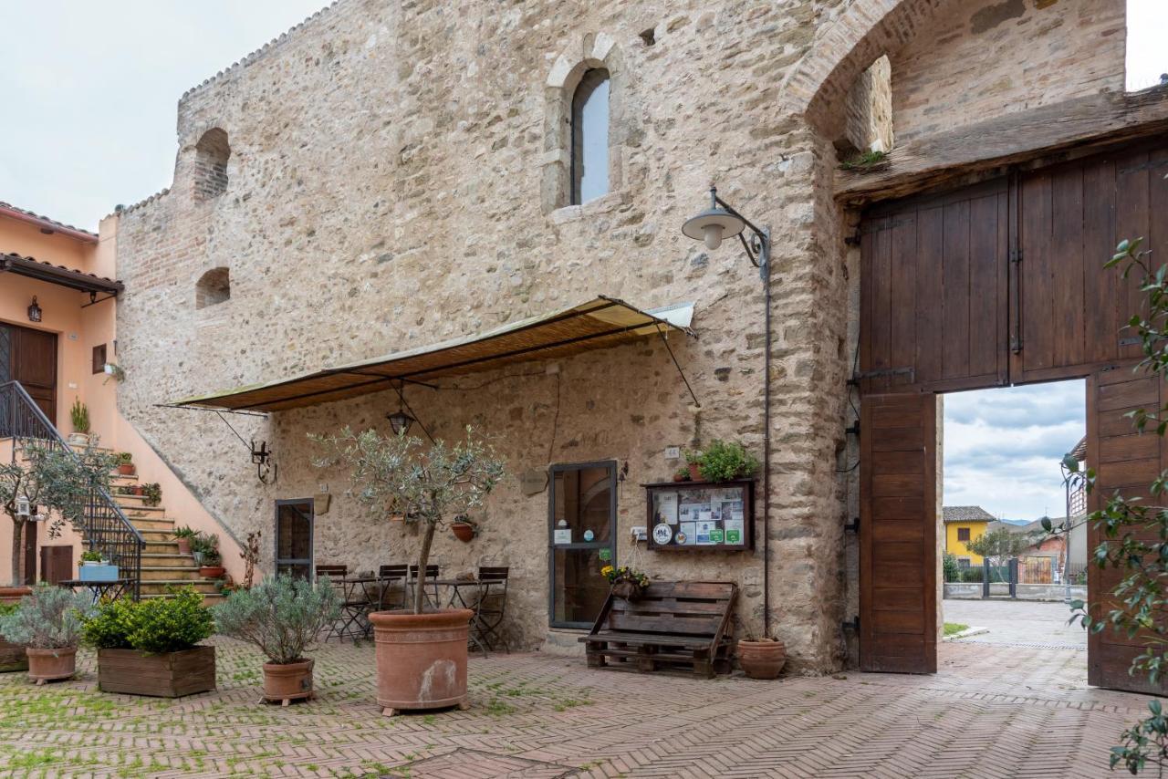 Torre Della Botonta Bed & Breakfast Castel Ritaldi Ngoại thất bức ảnh