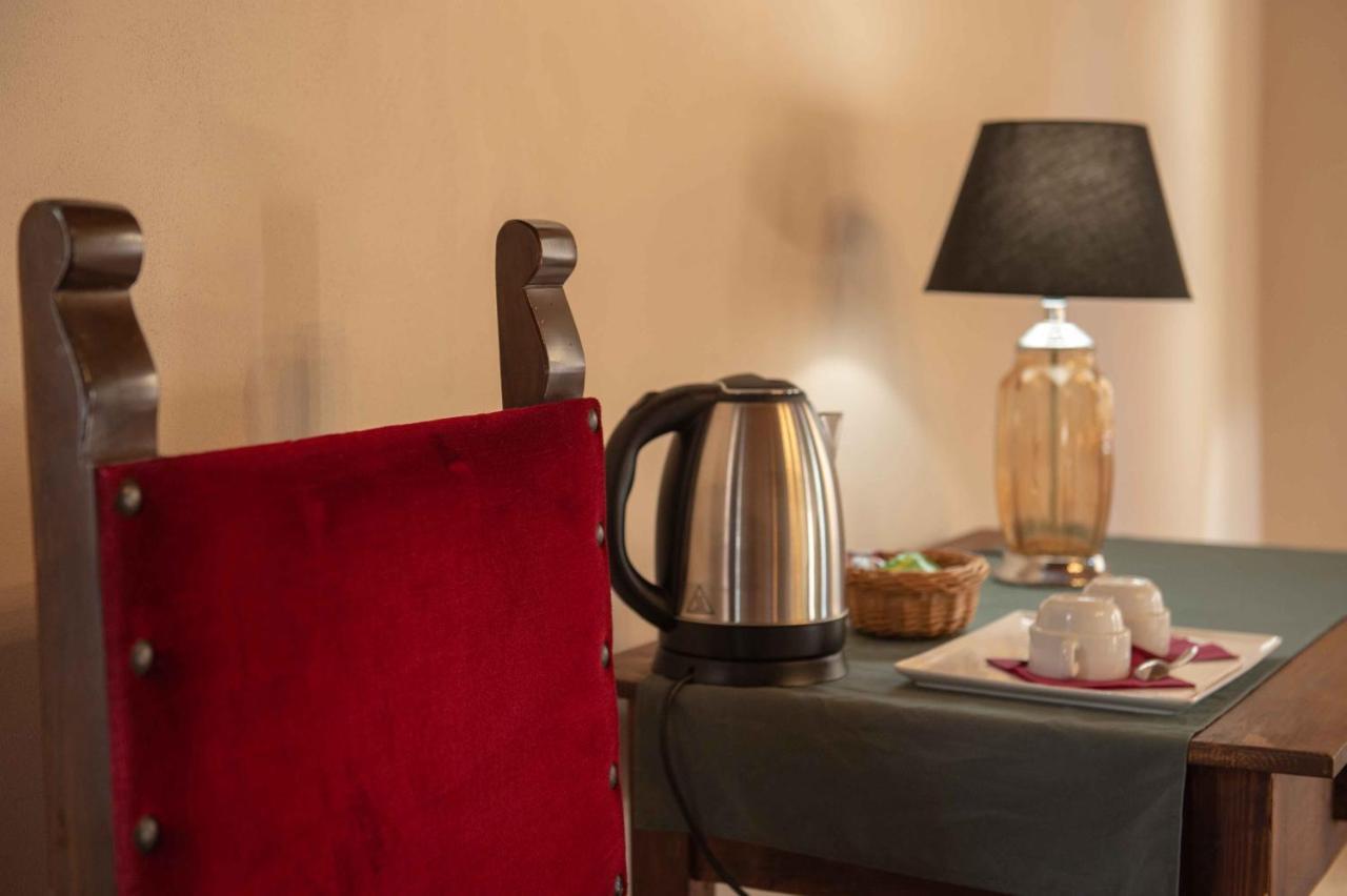 Torre Della Botonta Bed & Breakfast Castel Ritaldi Ngoại thất bức ảnh