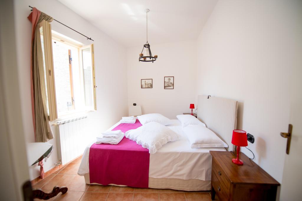 Torre Della Botonta Bed & Breakfast Castel Ritaldi Phòng bức ảnh
