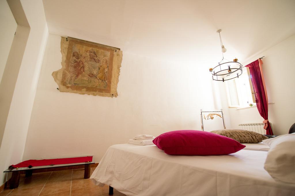 Torre Della Botonta Bed & Breakfast Castel Ritaldi Phòng bức ảnh