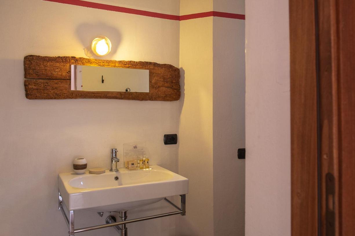 Torre Della Botonta Bed & Breakfast Castel Ritaldi Ngoại thất bức ảnh