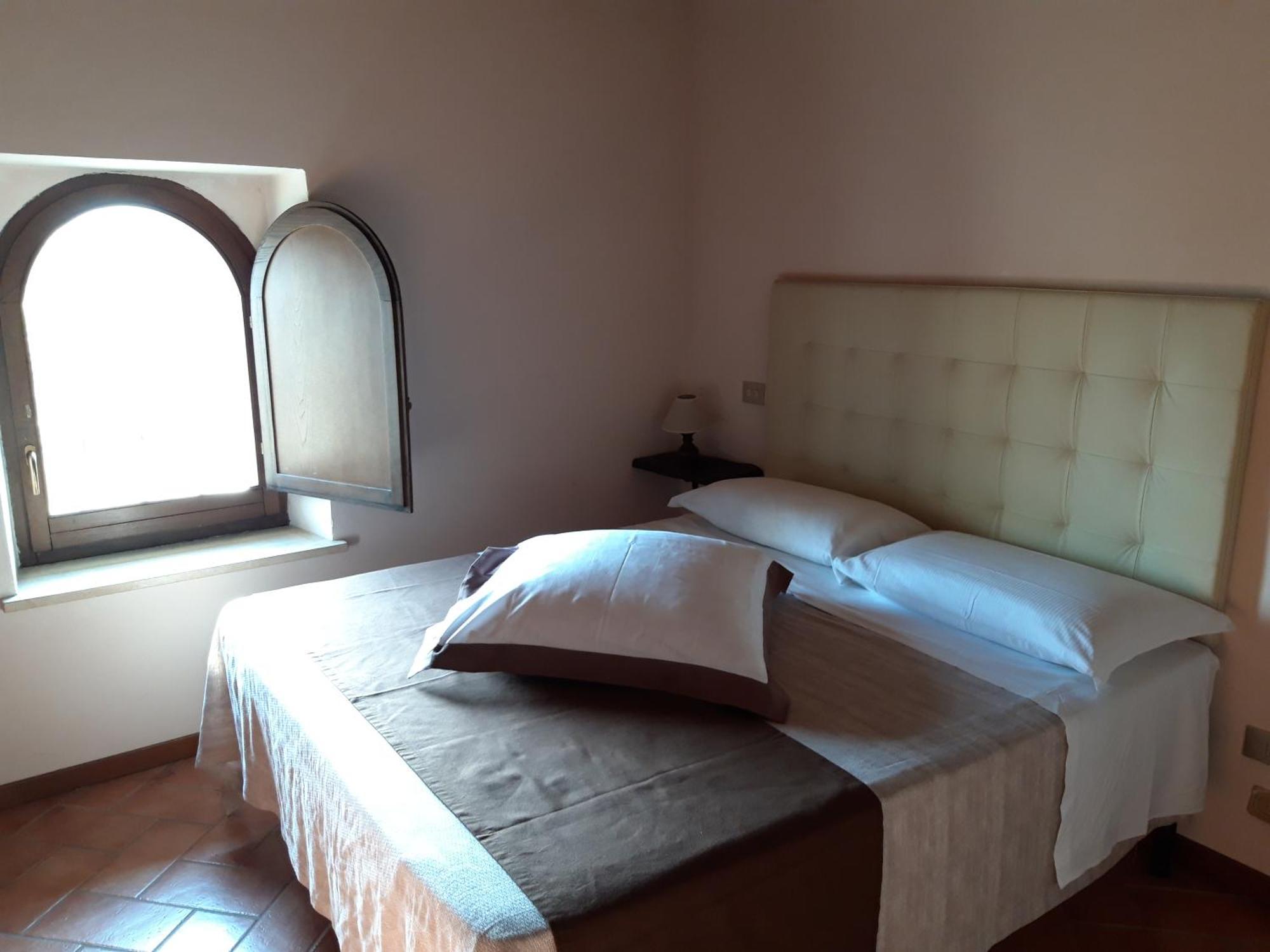 Torre Della Botonta Bed & Breakfast Castel Ritaldi Phòng bức ảnh