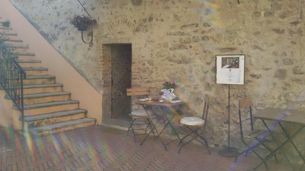 Torre Della Botonta Bed & Breakfast Castel Ritaldi Ngoại thất bức ảnh