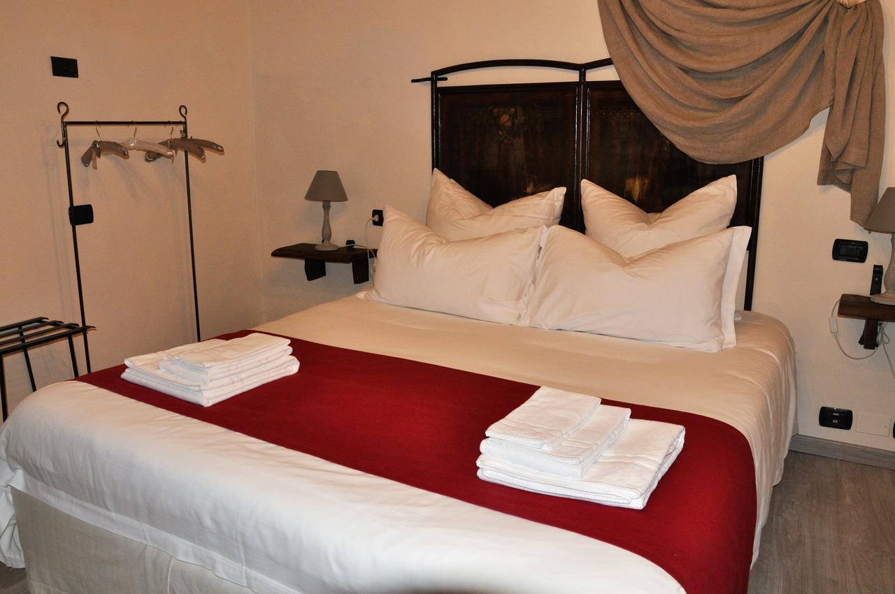 Torre Della Botonta Bed & Breakfast Castel Ritaldi Ngoại thất bức ảnh