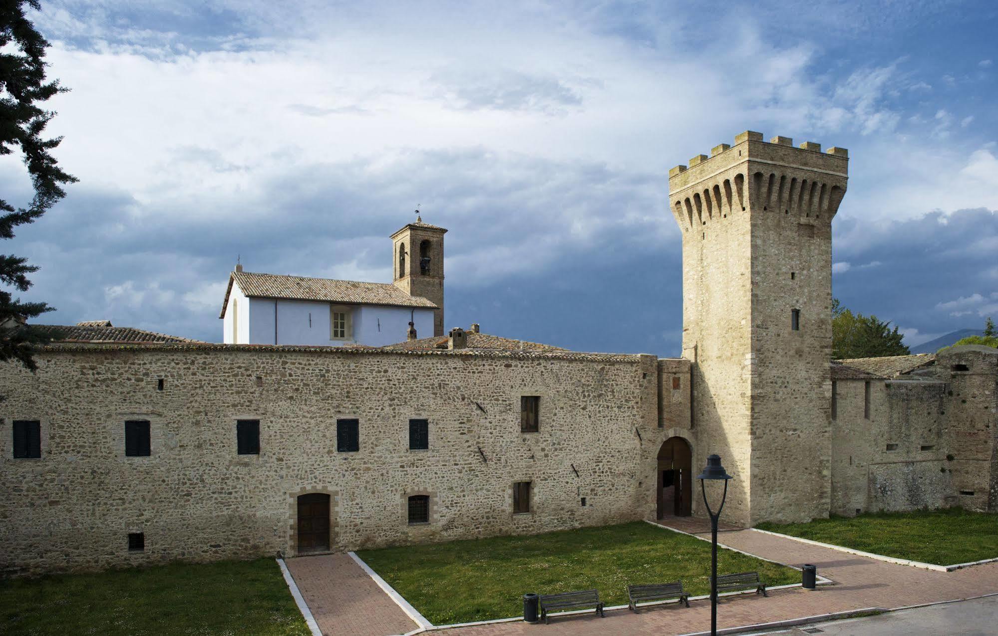 Torre Della Botonta Bed & Breakfast Castel Ritaldi Ngoại thất bức ảnh